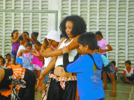 Dançando na Escola.jpg