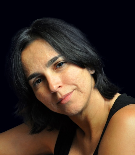 Retrato Luciana Lara, Foto Marconi Valadares. Arquivo Pessoal.