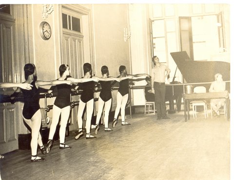 Aula com Klauss Vianna na Universidade Federal da Bahia (1963)